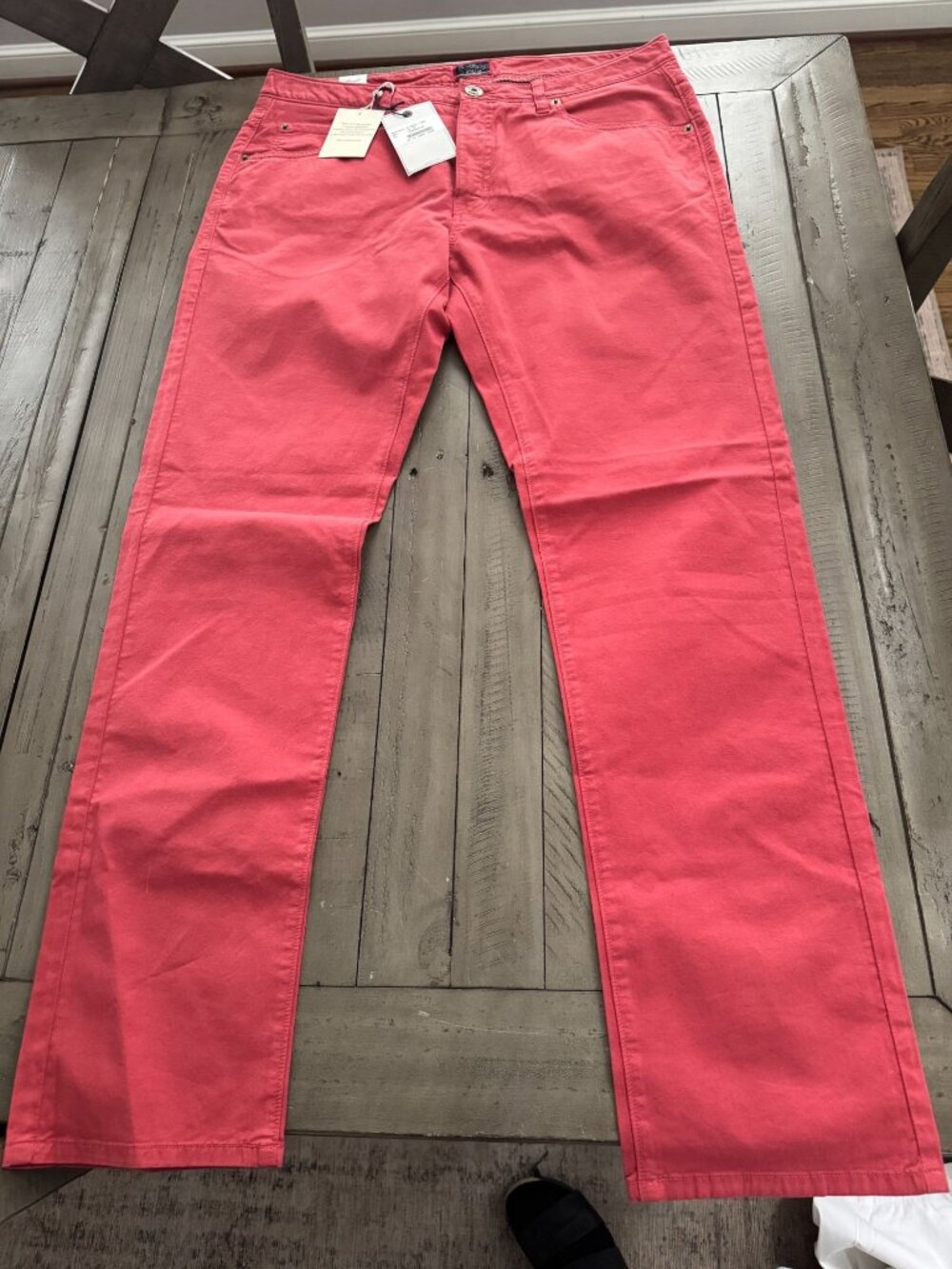 NWT UnTuckit El Circo Red Straight Fit Pants Size 34 x 32